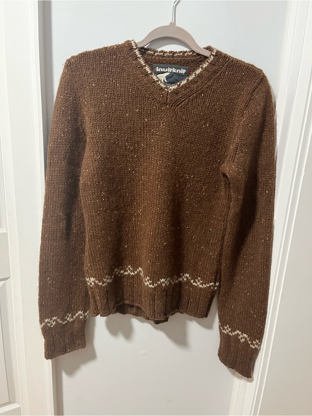 Vintage 1980s Inuitknit Wool V-Neck Pullover Sweater - Geometric Fair Isle smal